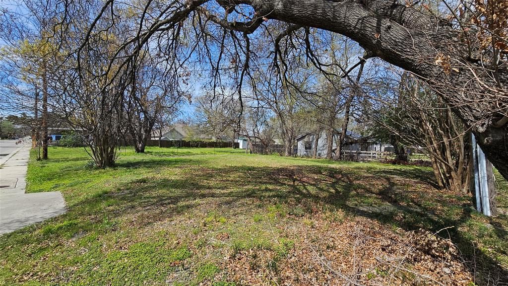 Photo of 1205 E Standifer Street, McKinney, TX 75069 (MLS # 21215192)