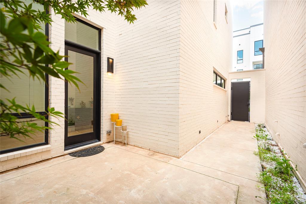 Kessler West Twnhm Condo - Residential Lease