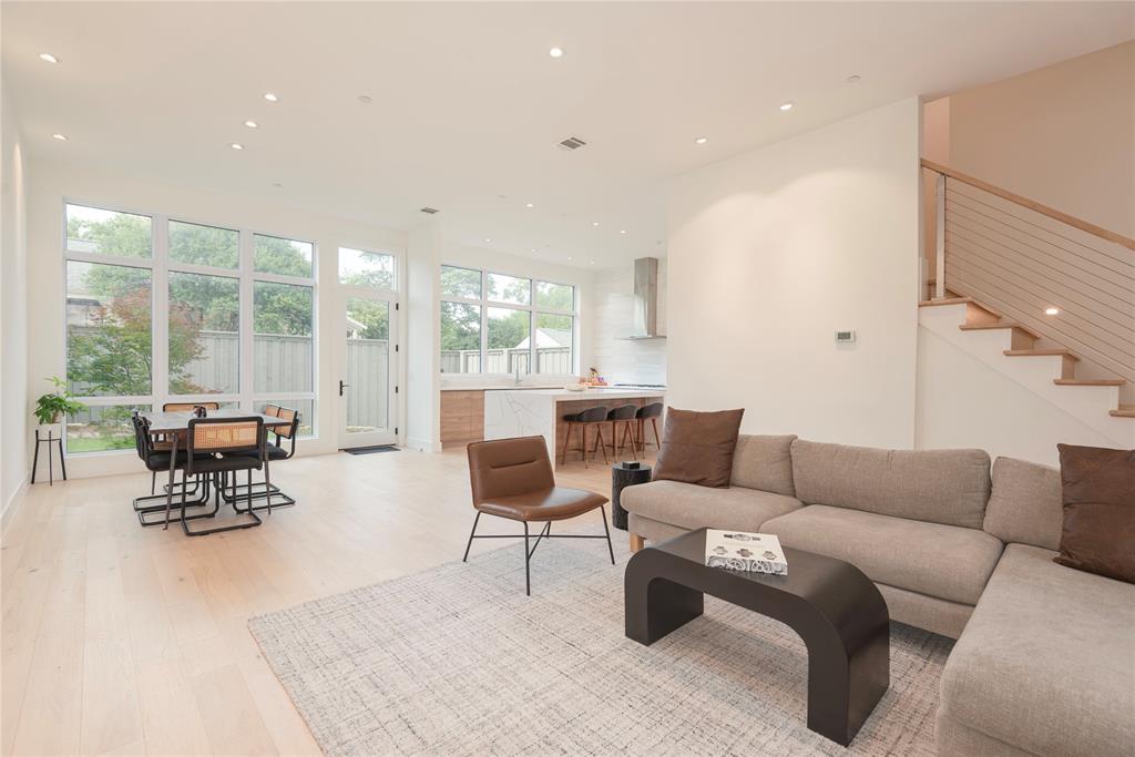 Kessler West Twnhm Condo - Residential Lease