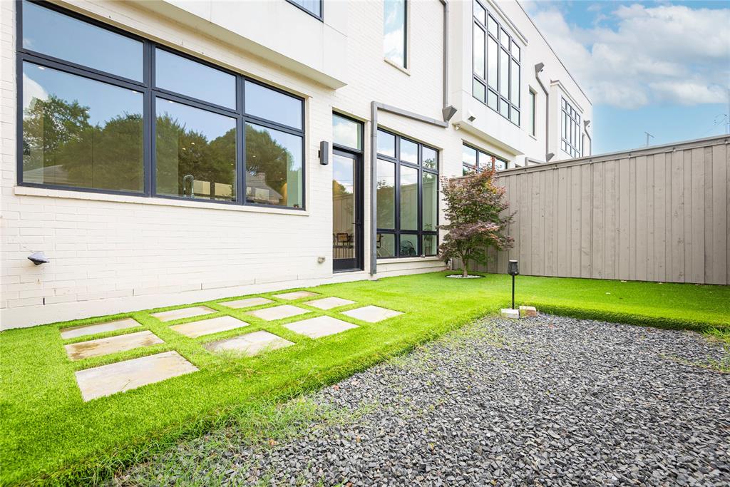 Kessler West Twnhm Condo - Residential Lease