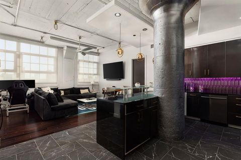 2600 W 7th Street 2546 Fort Worth TX 76107