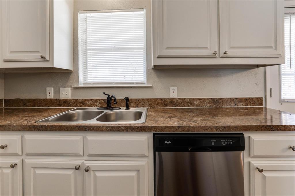 Merribrook Park 04 - Residential Lease