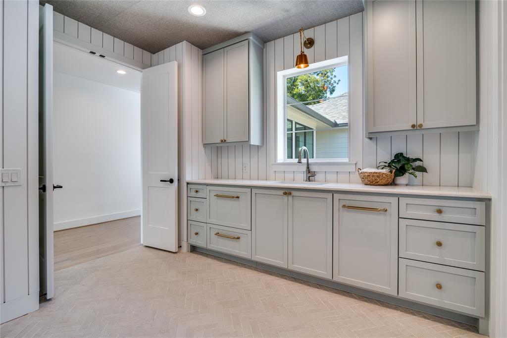 Lake Highlands - Residential