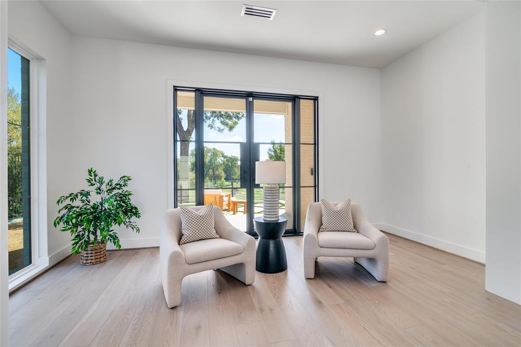 Lake Highlands - Residential