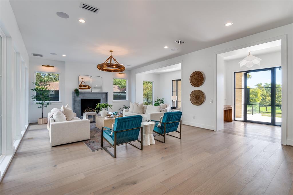 Lake Highlands - Residential