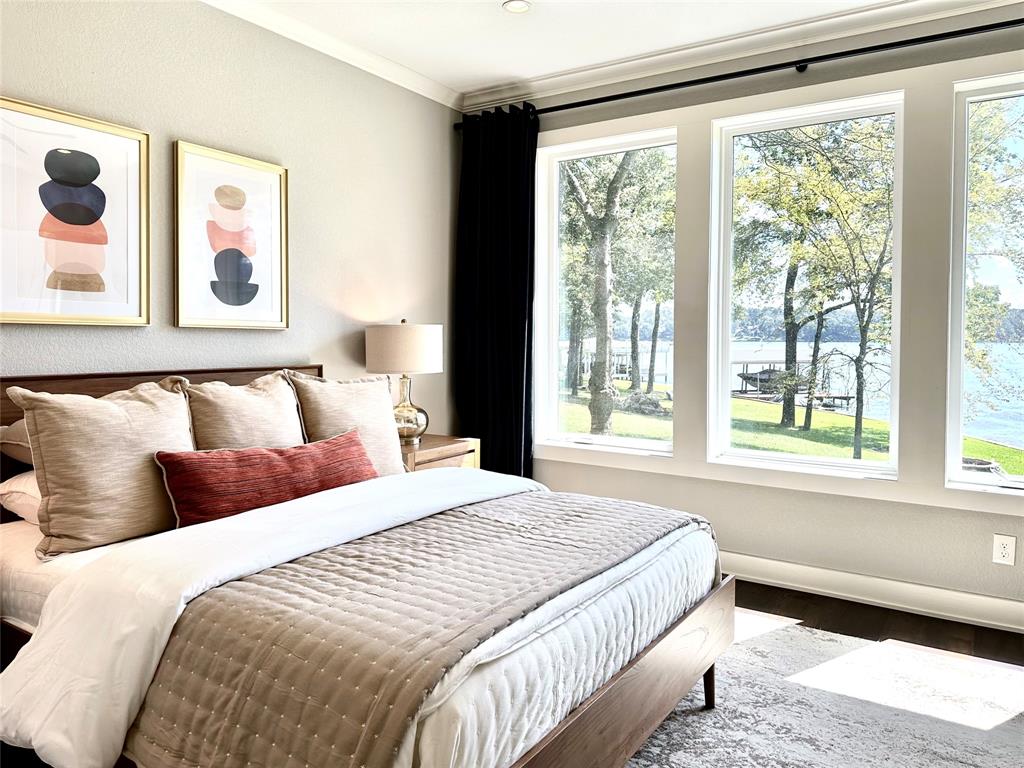 800 King Leonard Court