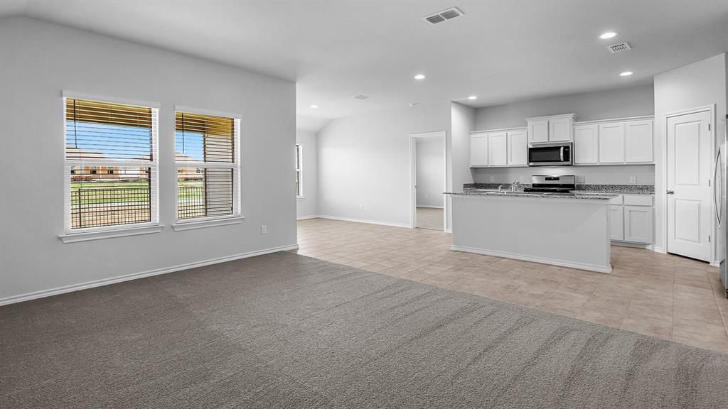 Townes Landing - D.R. Horton - Residential
