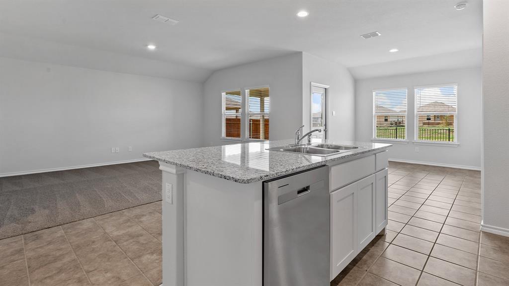Townes Landing - D.R. Horton - Residential