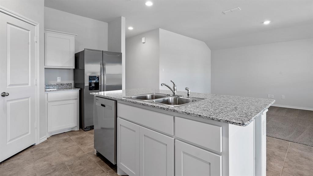 Townes Landing - D.R. Horton - Residential