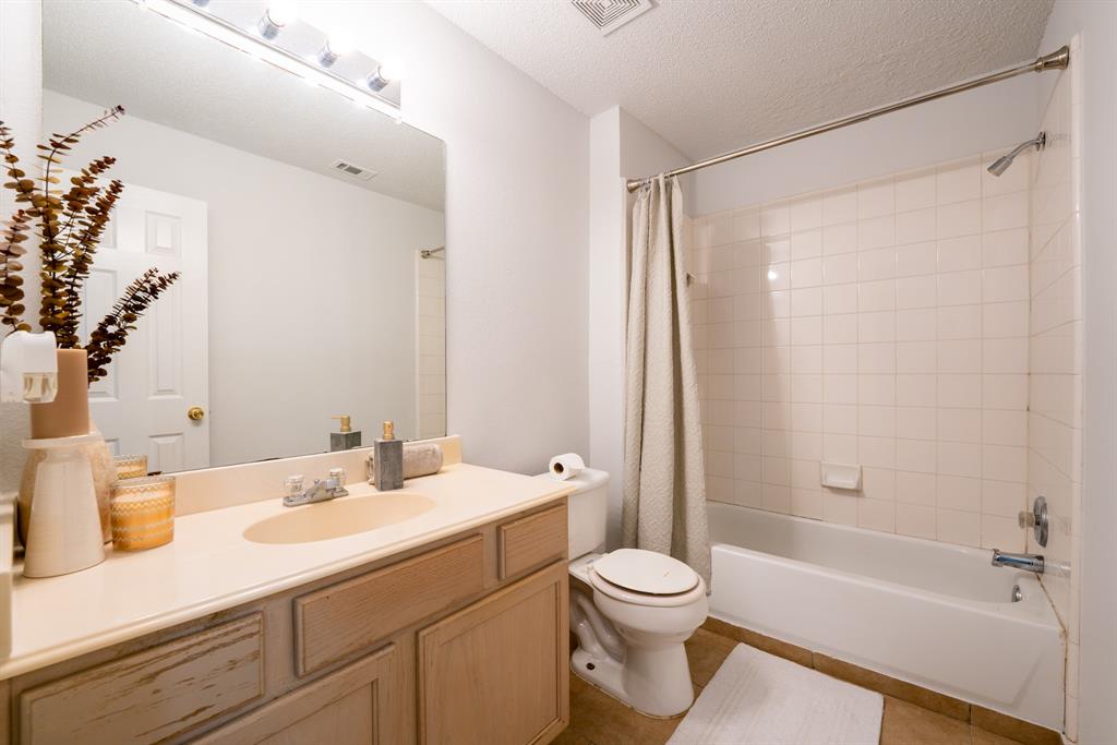 Harwood Courts Add - Residential