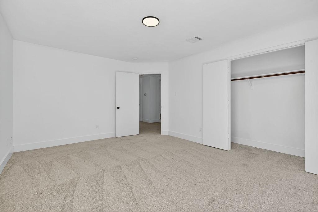 FOX RUN - Residential Lease