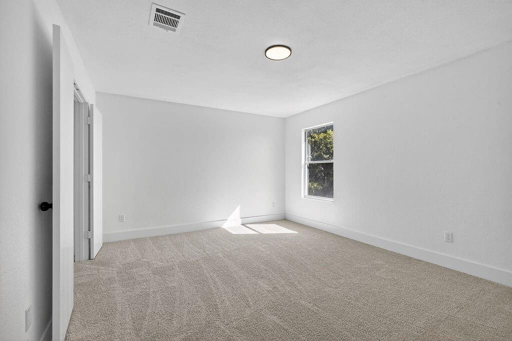 FOX RUN - Residential Lease