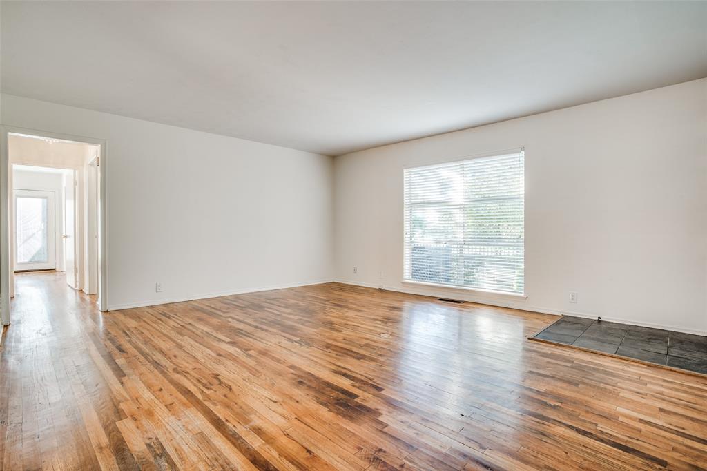 BALTIMORE HOUSE CONDO - Residential