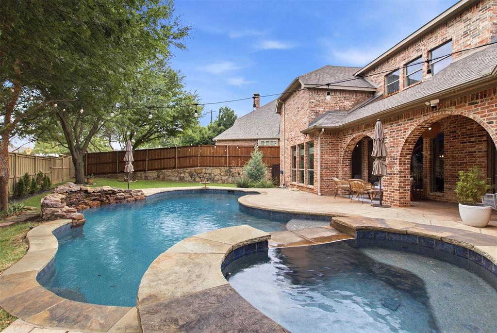 8605 Herns Meadow Lane