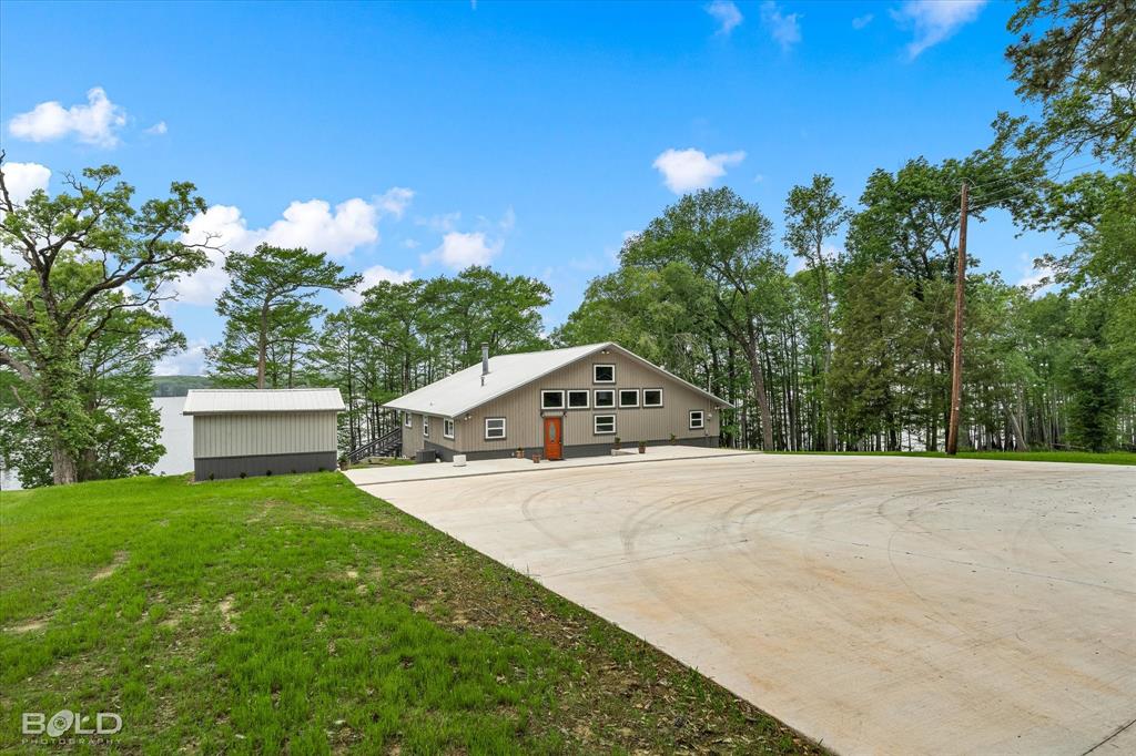 10945 Ferry Lake Road