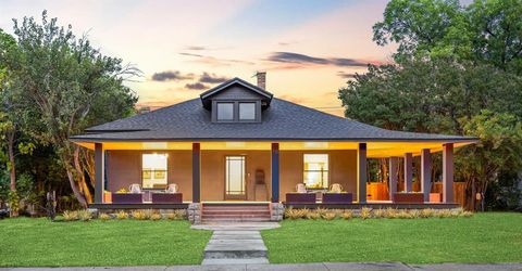 732 Haines Avenue Dallas TX 75208