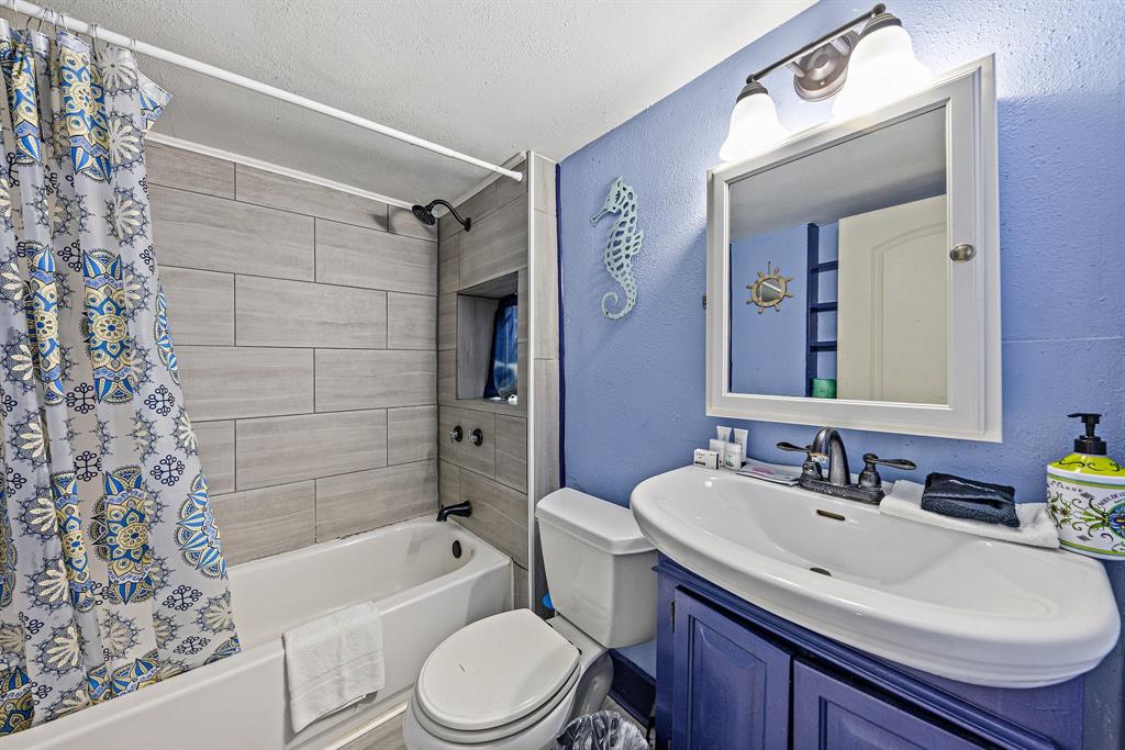 Junius Heights - Residential