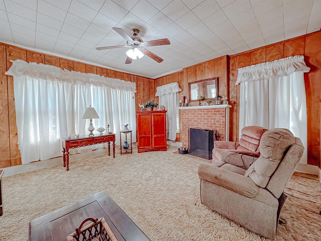 Kerens Ot - Residential