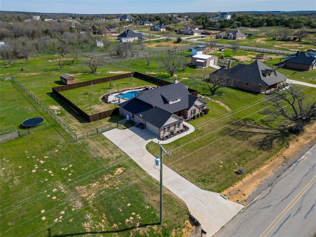 Bulldog Xing Ph 01 - Residential