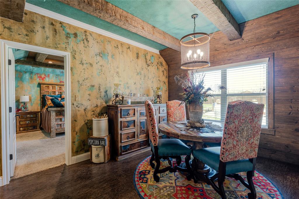 Bulldog Xing Ph 01 - Residential