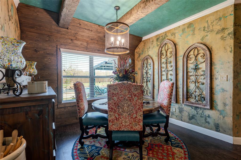 Bulldog Xing Ph 01 - Residential