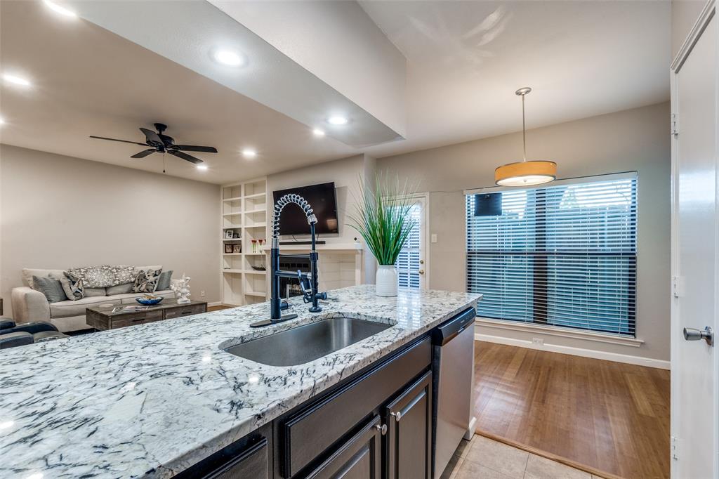 Holly Glen Condos - Residential