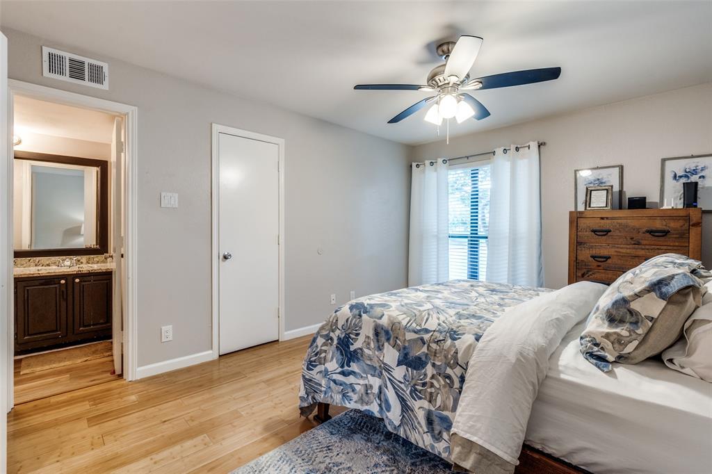 Holly Glen Condos - Residential