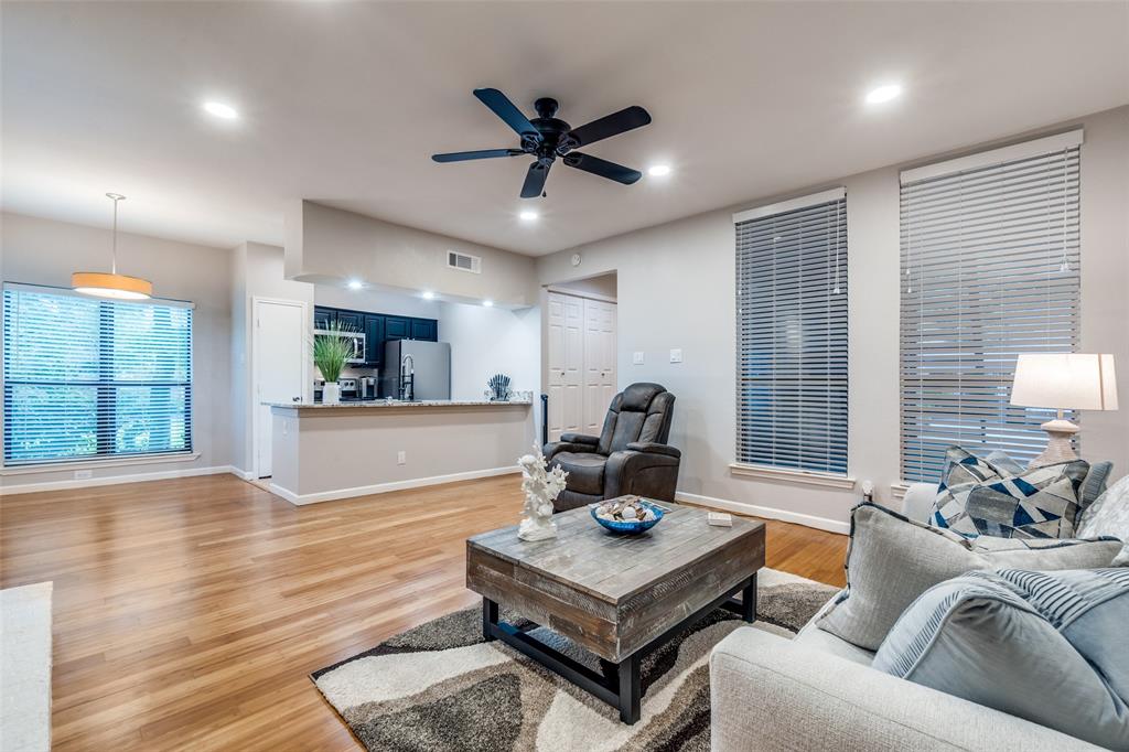 Holly Glen Condos - Residential