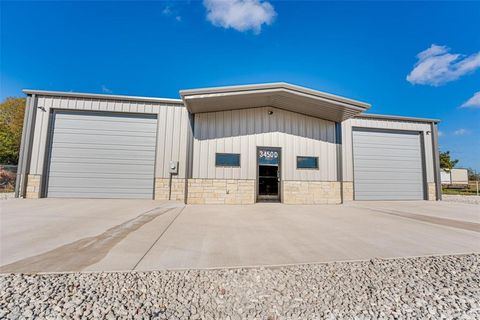 Photo of 3450 W Interstate 30 #D, Caddo Mills, TX 75135 (MLS # 21218936)