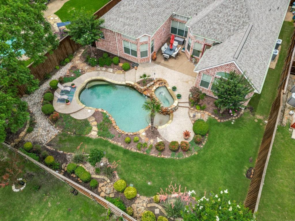 3204 Thorne Hill Court