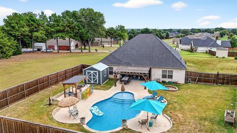 105 Cocopa Cove Lake Kiowa TX 76240