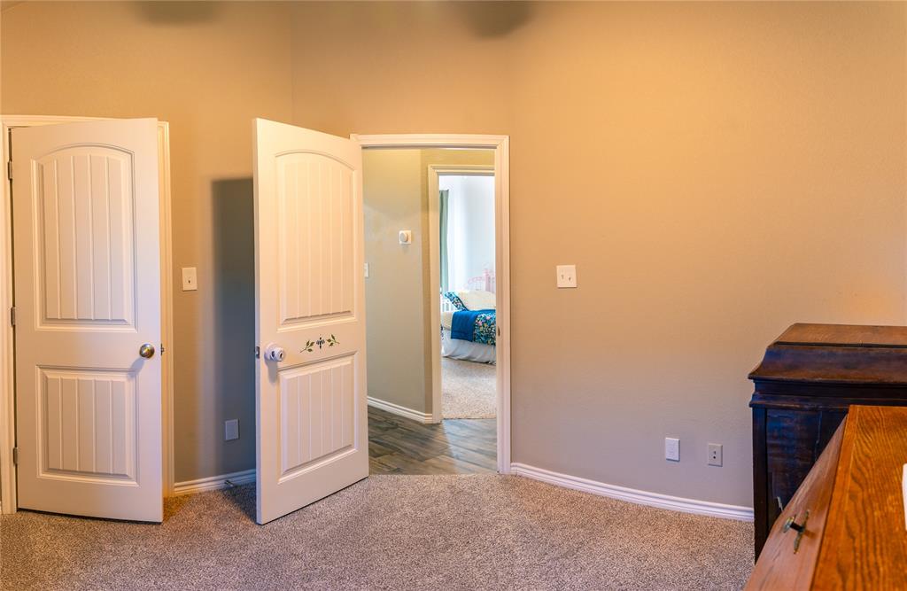 Main Place Ph II - Residential