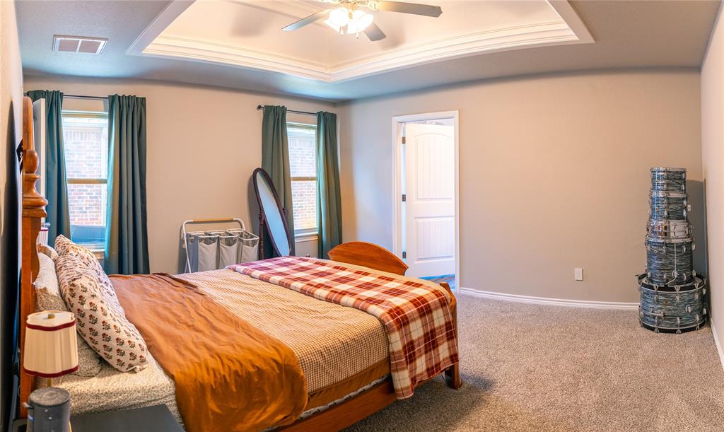 Main Place Ph II - Residential