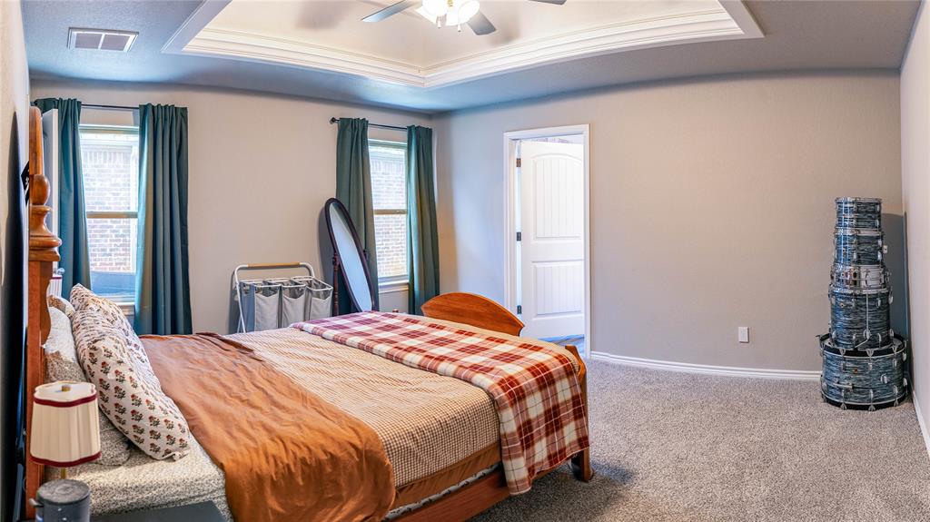 Main Place Ph II - Residential