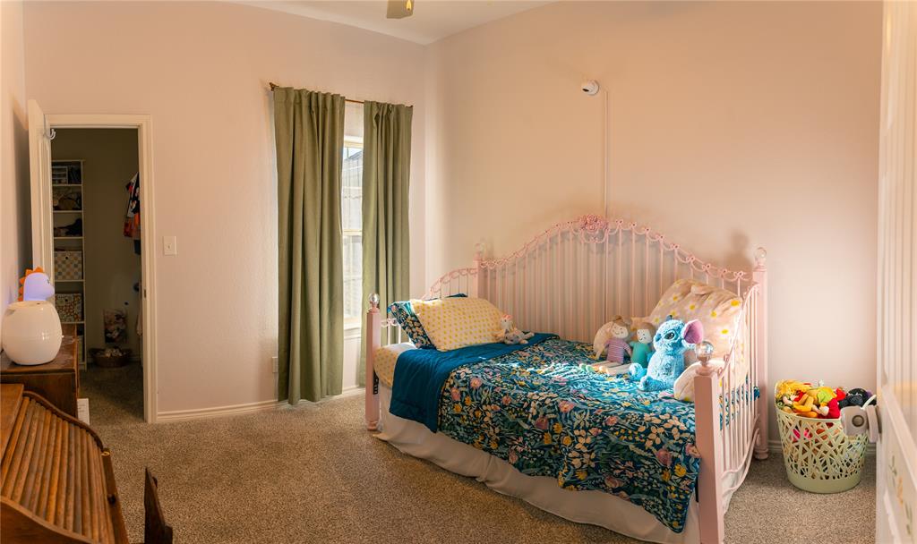 Main Place Ph II - Residential