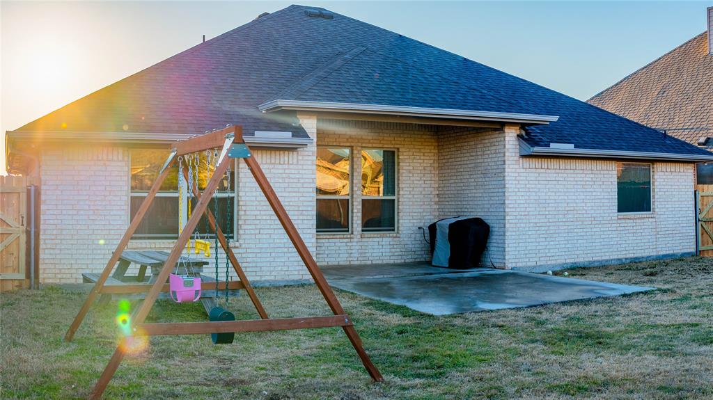 Main Place Ph II - Residential