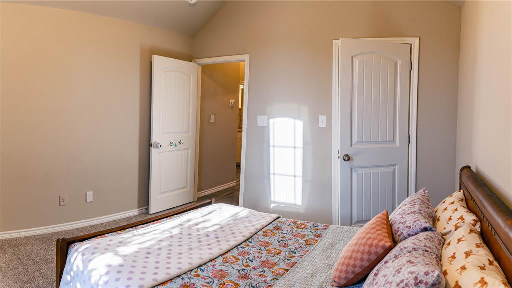 Main Place Ph II - Residential