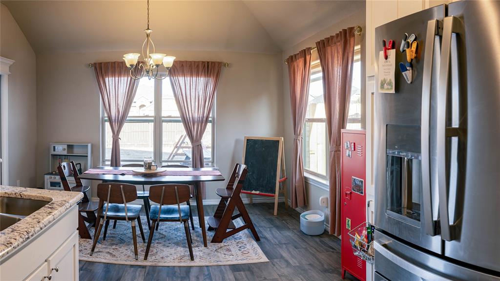 Main Place Ph II - Residential