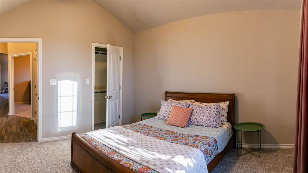 Main Place Ph II - Residential