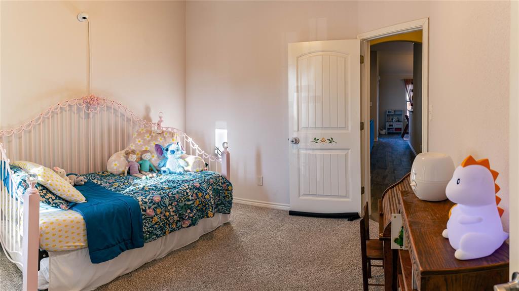 Main Place Ph II - Residential