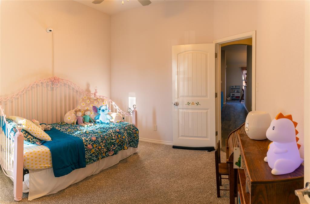 Main Place Ph II - Residential