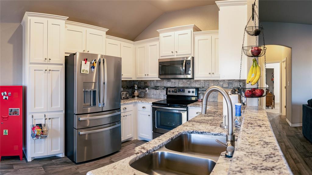 Main Place Ph II - Residential