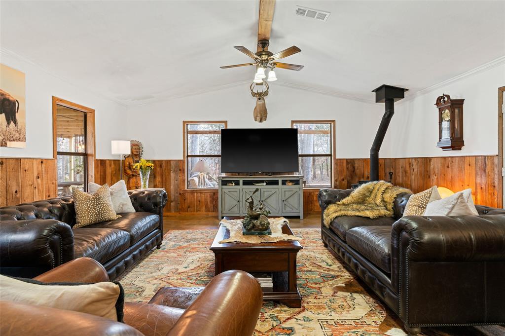 G-1012 Reed Elizabeth A-G1012, Acres 1.955 - Residential