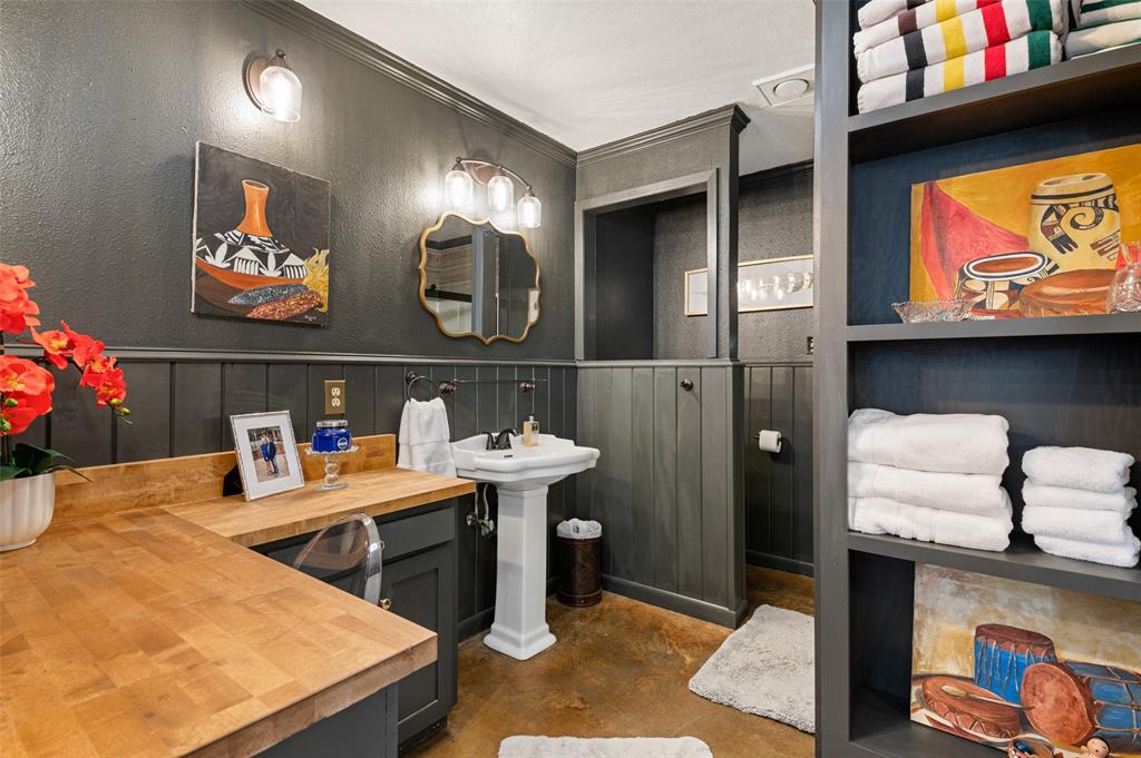 G-1012 Reed Elizabeth A-G1012, Acres 1.955 - Residential