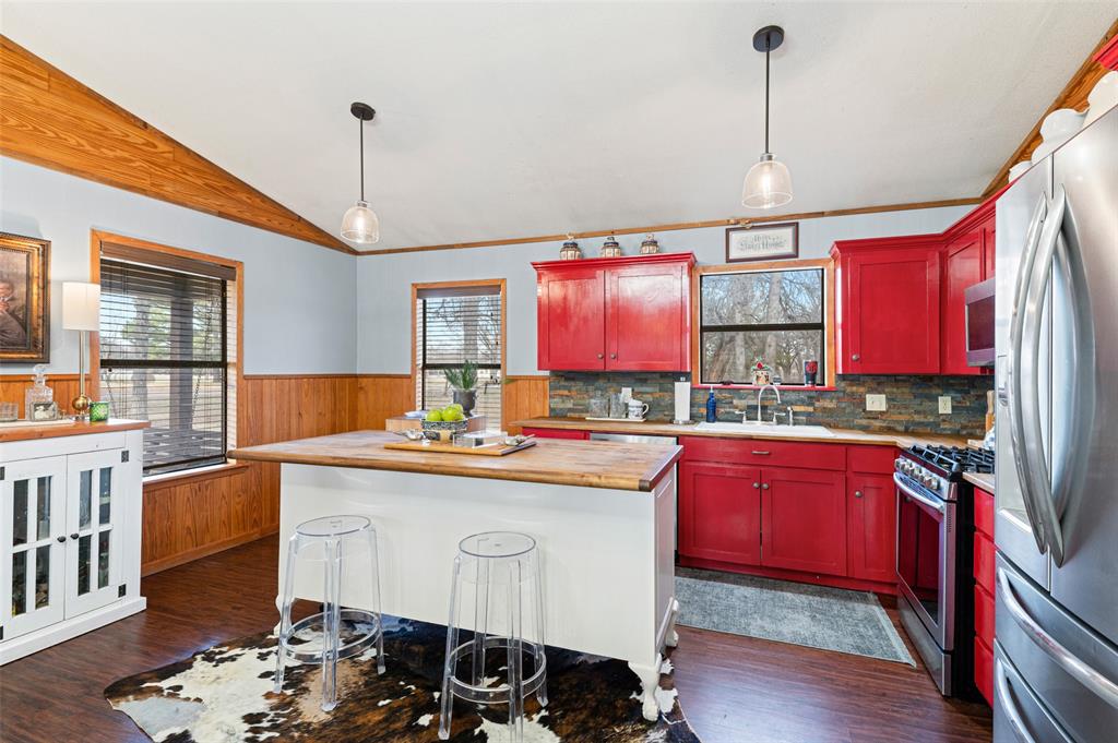 G-1012 Reed Elizabeth A-G1012, Acres 1.955 - Residential