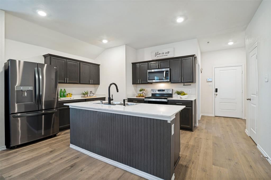 2944 Shoemaker Drive