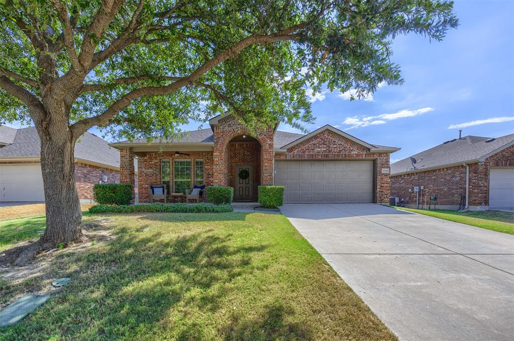 2536 Shooting Star Drive