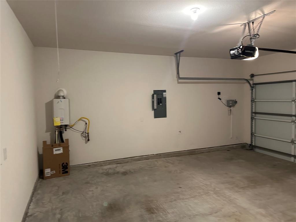 Sutton Fields Ph 4b - Residential Lease