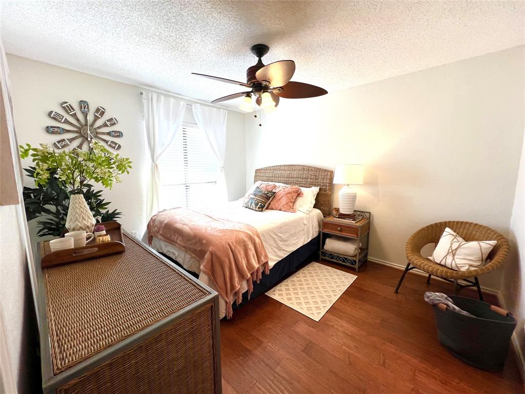 Sportsman's World - Residential