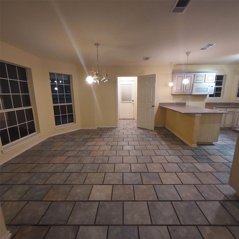 Thomas Hayes Surv Abs #343 - Residential